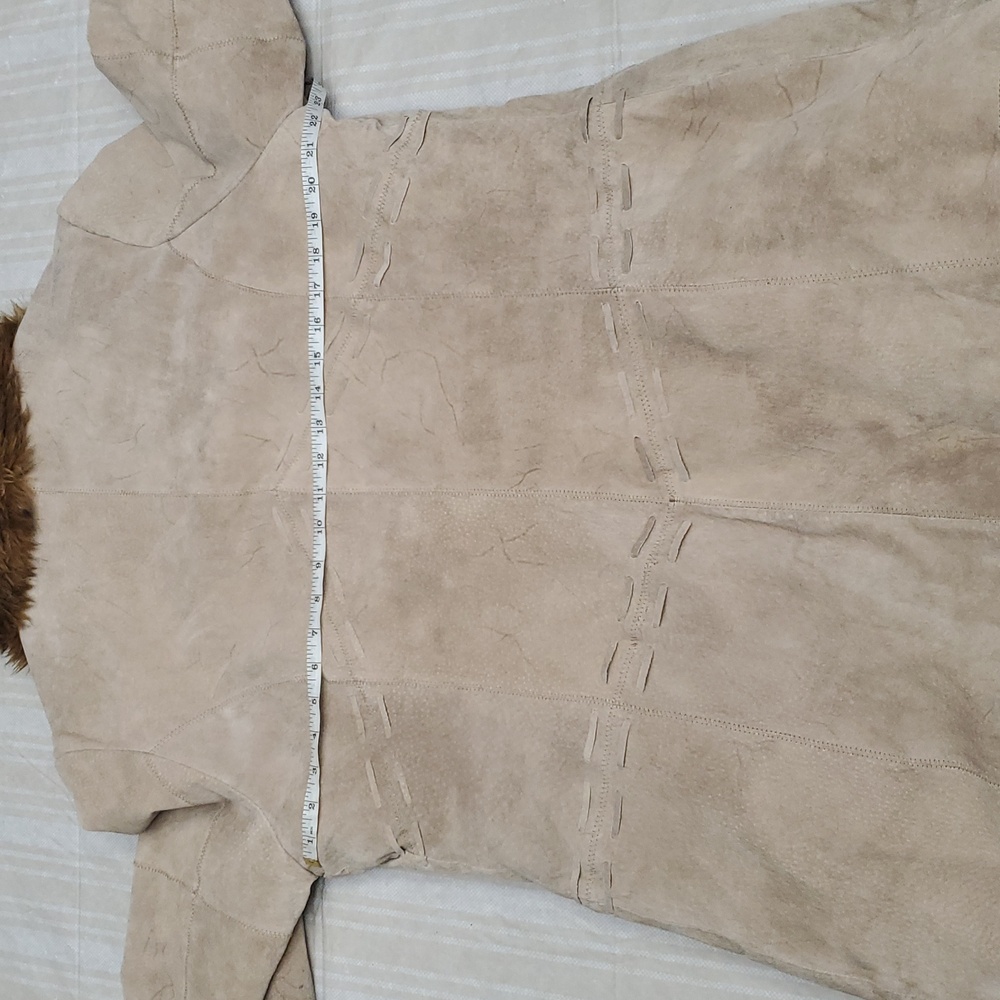 BKE Tan Leather Jacket with Brown Fur Trim - Picture 9 of 11